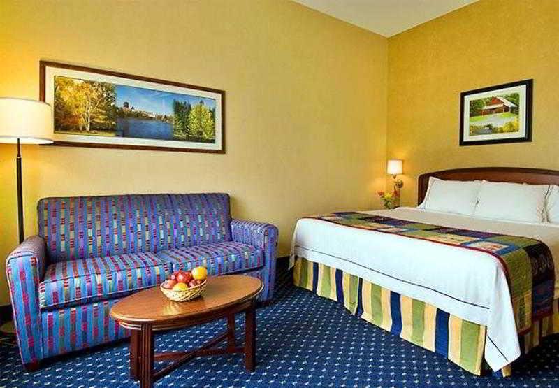 Hotel Courtyard By Marriott Lynchburg Habitación foto